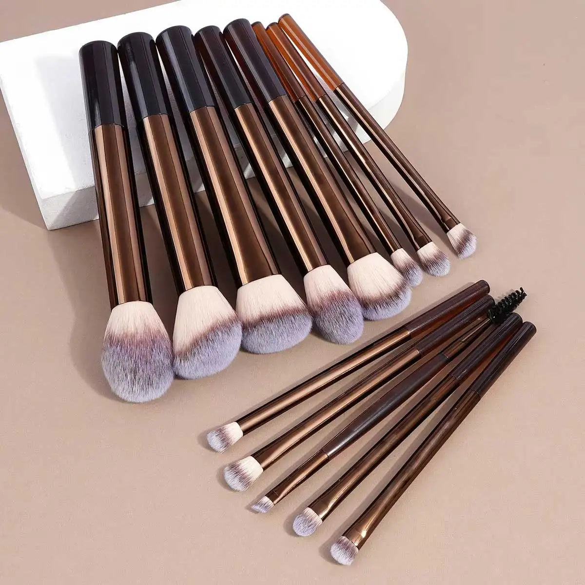 MAKEUP BRUSH SET