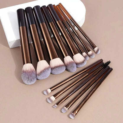 MAKEUP BRUSH SET
